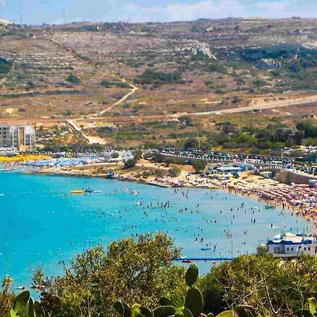 Luxury Seaside Eastlynn Flat Ghadira, * Mellieha