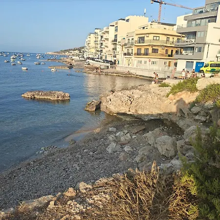 Luxury Seaside Eastlynn Flat Ghadira, *